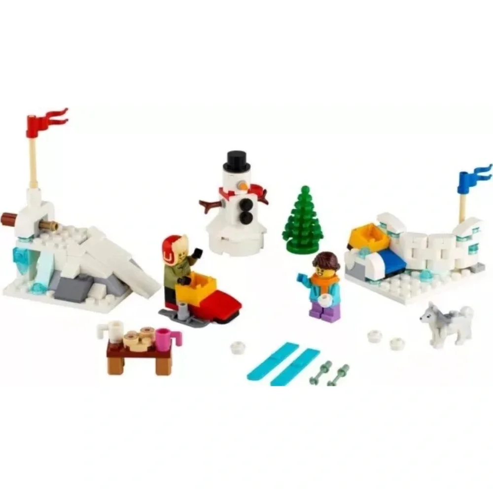 New LEGO 40424 Winter Snowball Fight Christmas  Snowman Tree Husky Sled 149pcs